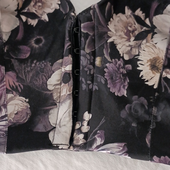 Torrid Dream Wire Free Lightly Lined Print Front Closed Bra 42DD - Picture 7 of 8